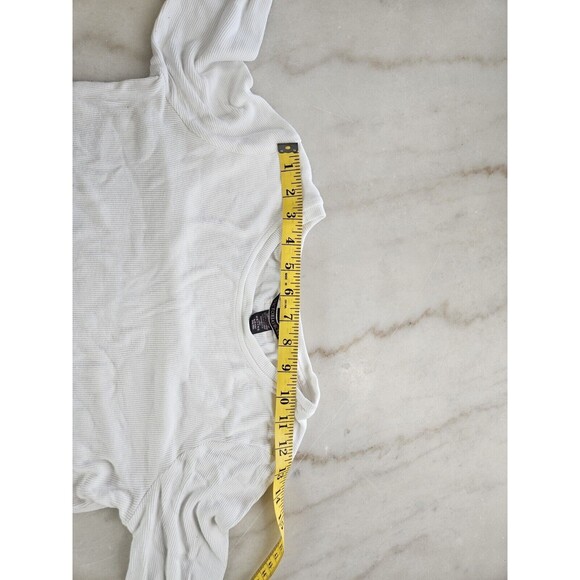 VICTORIA’S SECRET LONG SLEEVED WHITE TOP SIZE SMALL MSRP $50 - Picture 9 of 10
